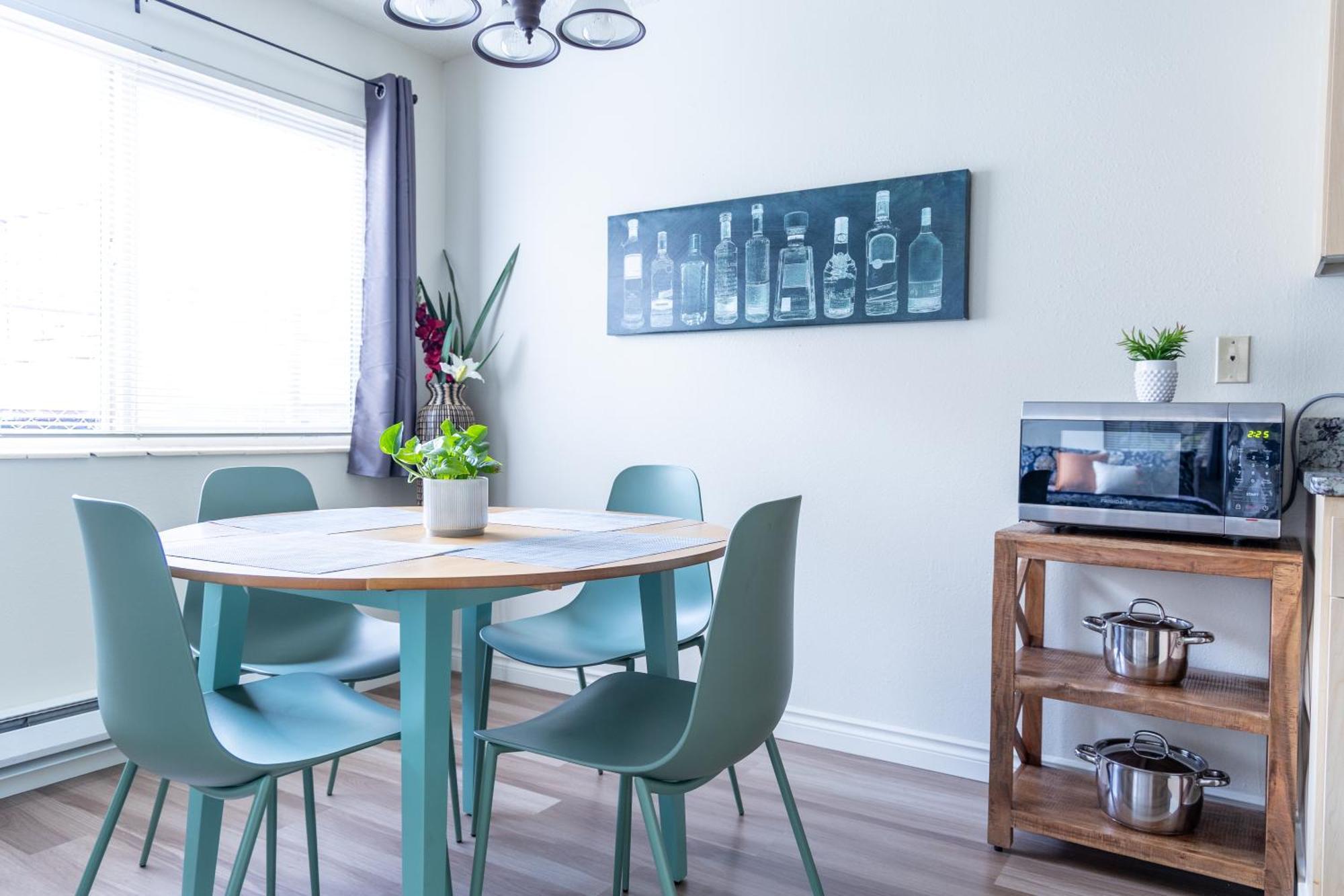 King Bed + Studio! Free Parking, Patio, Wfh Space! Seattle Exteriér fotografie