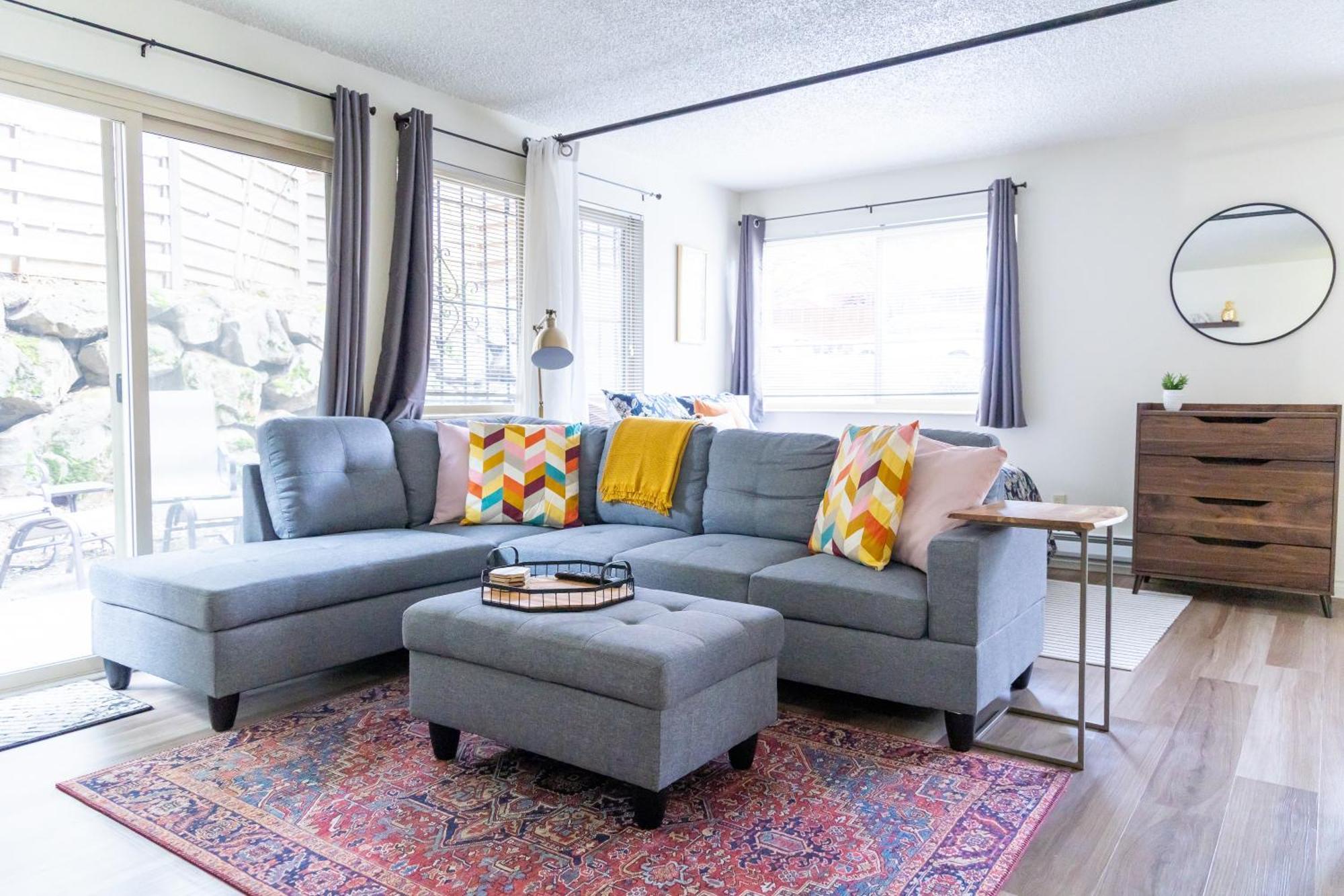 King Bed + Studio! Free Parking, Patio, Wfh Space! Seattle Exteriér fotografie